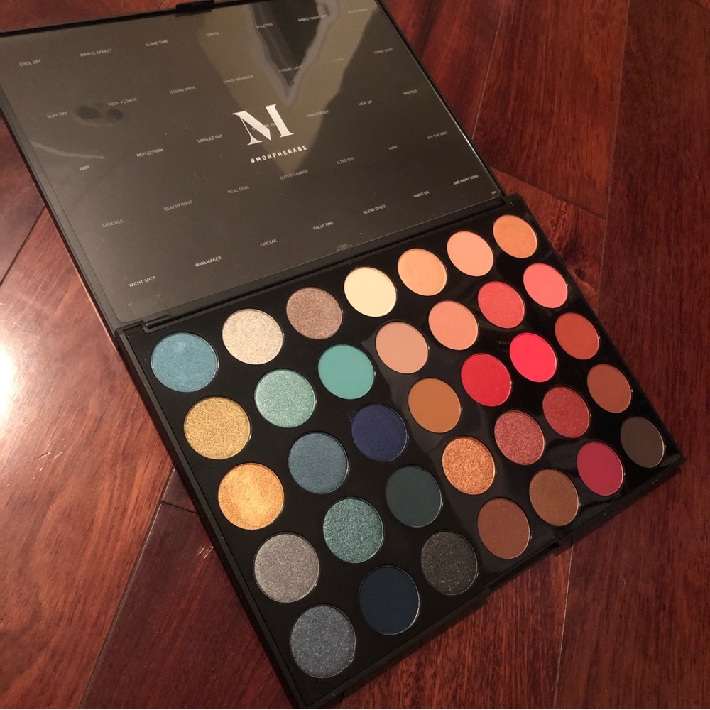 Morphe 35H Hot Spot eyeshadow palette - Picture 2 of 3